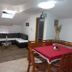 公寓 Apartmaji Soncek *
