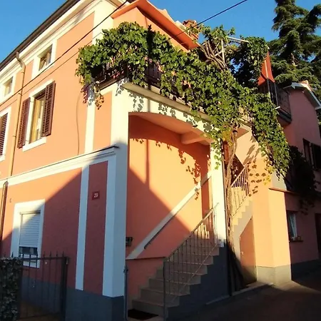 Apartmaji Soncek דירה *