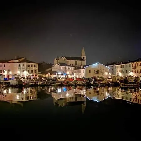 Apartmaji Soncek Izola