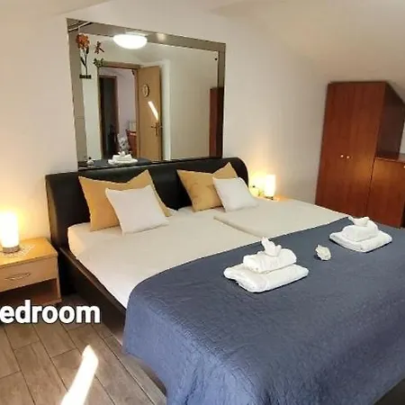 Apartmaji Soncek شقة