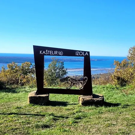 Apartmaji Soncek Izola