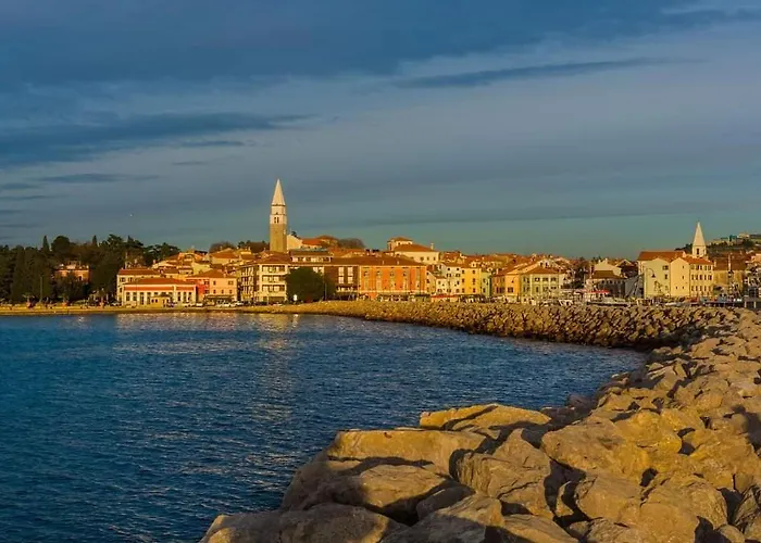 Apartmaji Soncek Daire Izola