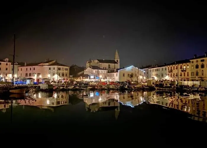 Apartmaji Soncek Izola