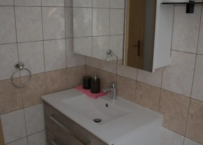Apartmaji Soncek Izola